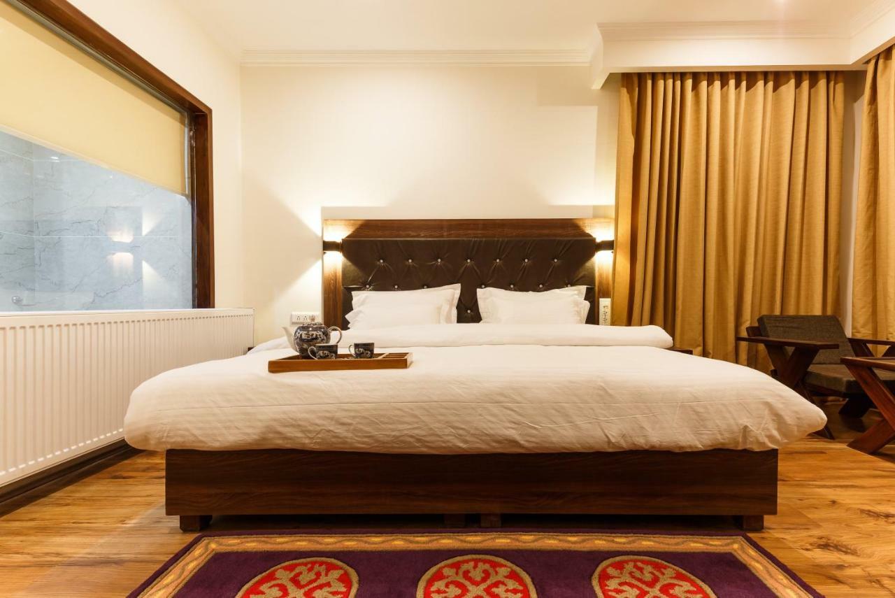 Hotel Leh Plaza ภายนอก รูปภาพ